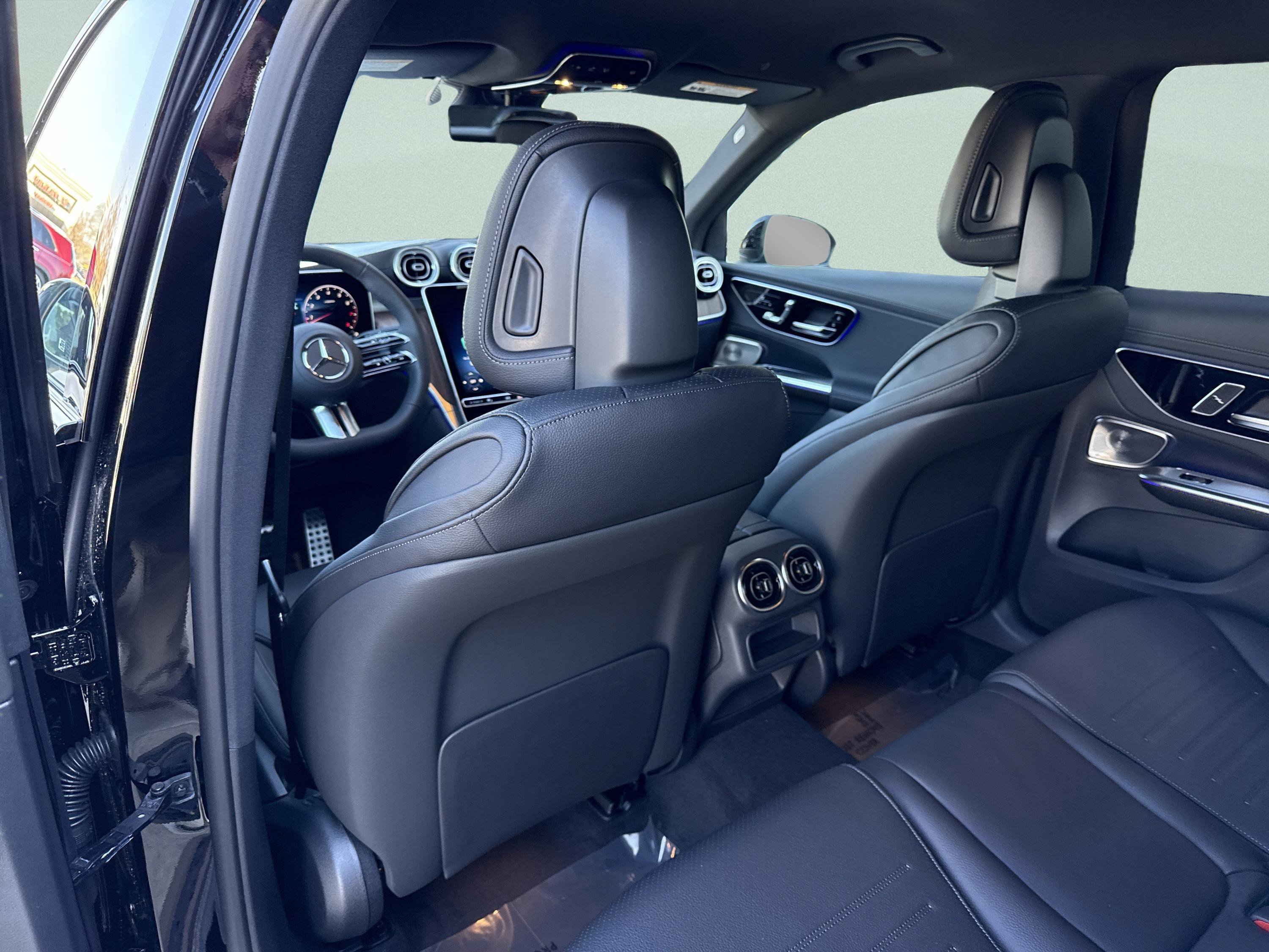 Certified Used 2026 Black Mercedes-Benz GLC 300 image 24