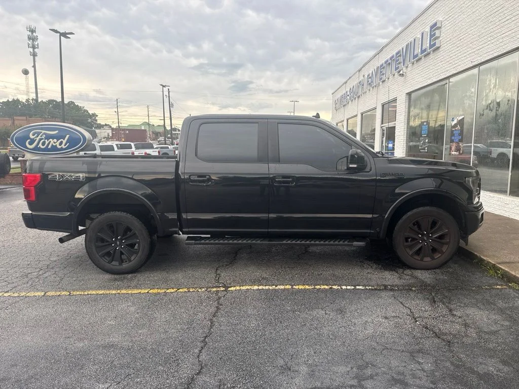 Used 2020 Black Ford Lariat image 2