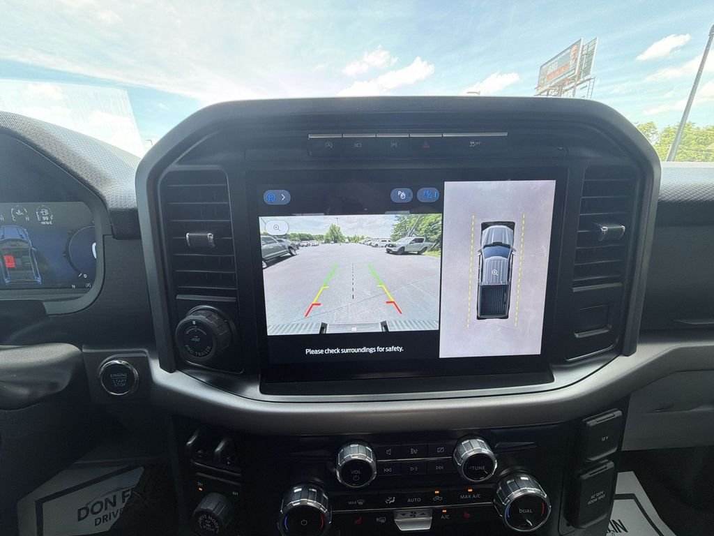 Used 2024 Black Ford XLT image 25
