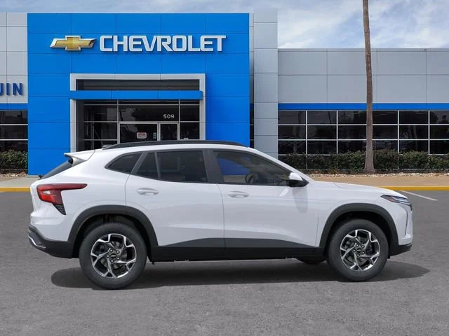 2026 Chevrolet Trax LT - Photo 5