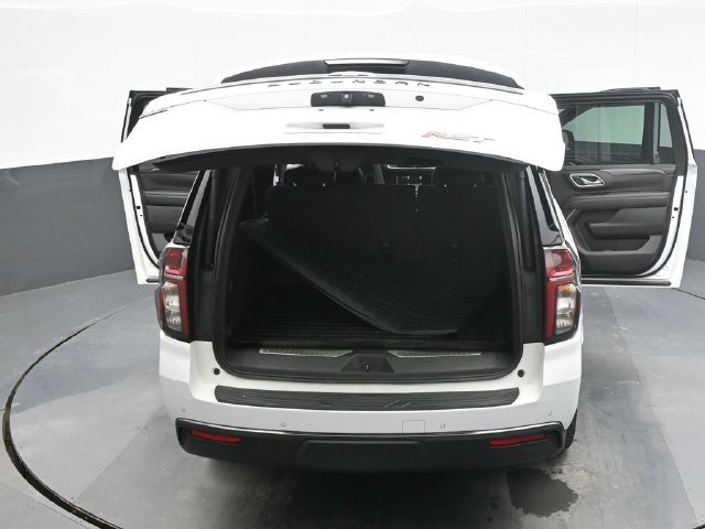 Used 2022 White Chevrolet RST image 27