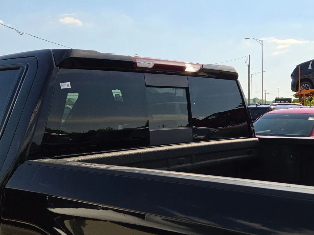 Used 2023 Black GMC AT4 image 19