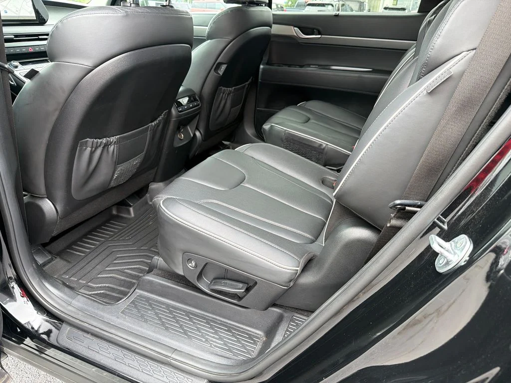 Used 2024 Black Hyundai XRT image 21