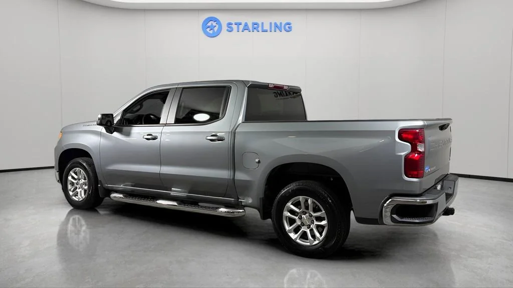 Used 2024 Sterling Gray Metallic Chevrolet LT image 5