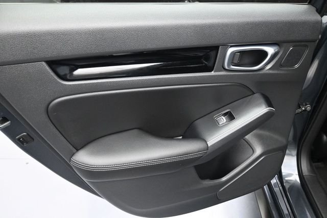 Used 2025  Honda Sport Touring image 23