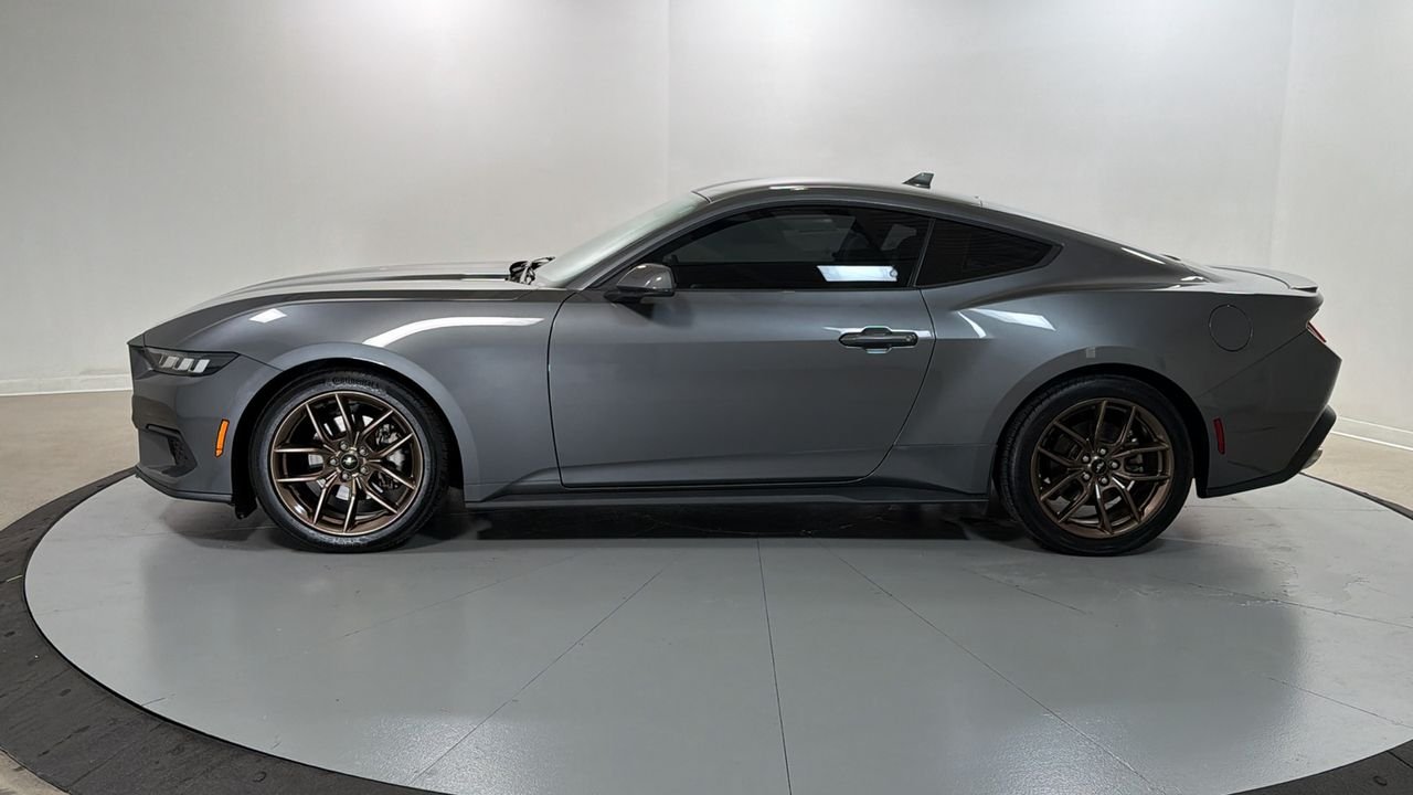 Used 2024 Gray Ford EcoBoost Premium image 8