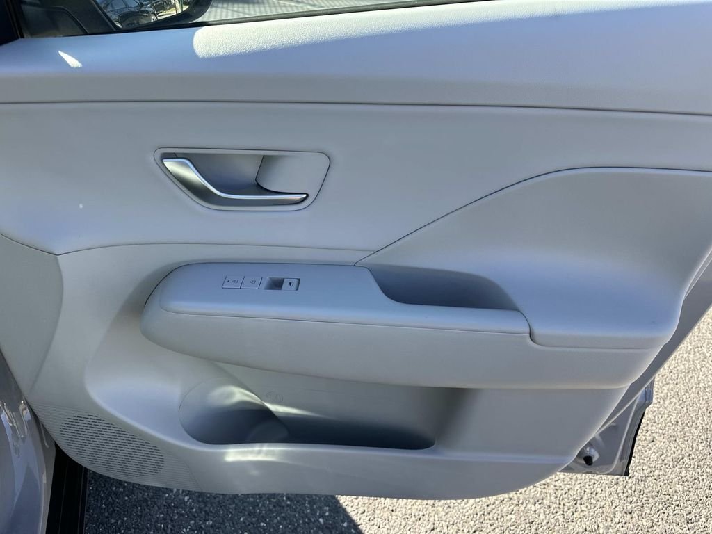 Used 2026 Gray Hyundai SEL Premium image 12