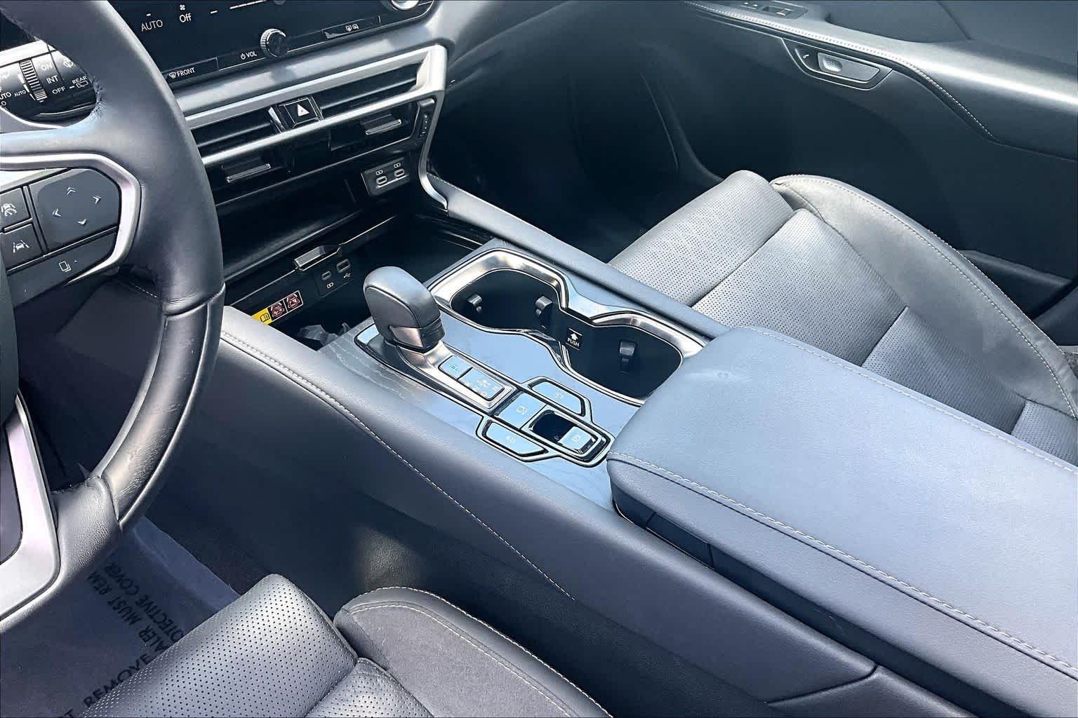 Used 2023 Matador Red Mica Lexus Luxury image 16