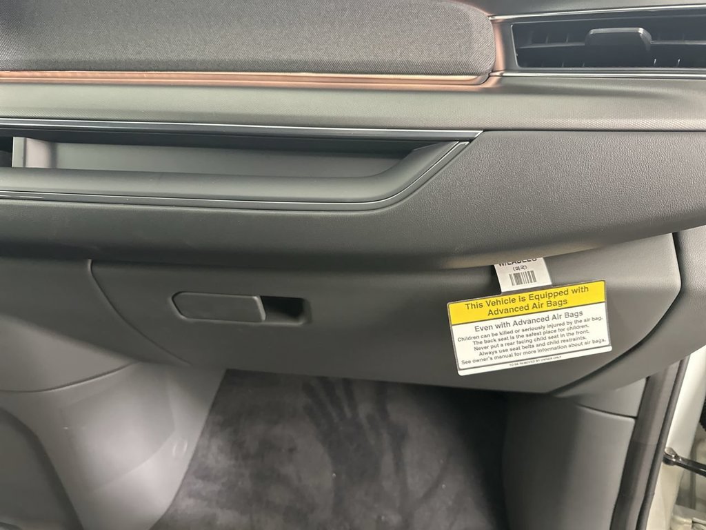New 2026 Ivory Silver Kia Land AWD image 17
