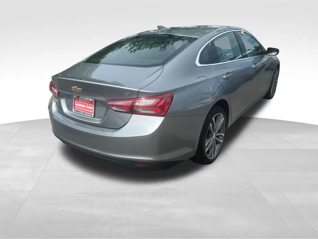 Used 2024 Gray Chevrolet LT image 24