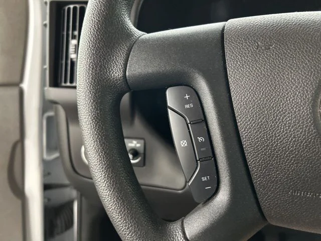 Used 2024 White Chevrolet Work Van image 7