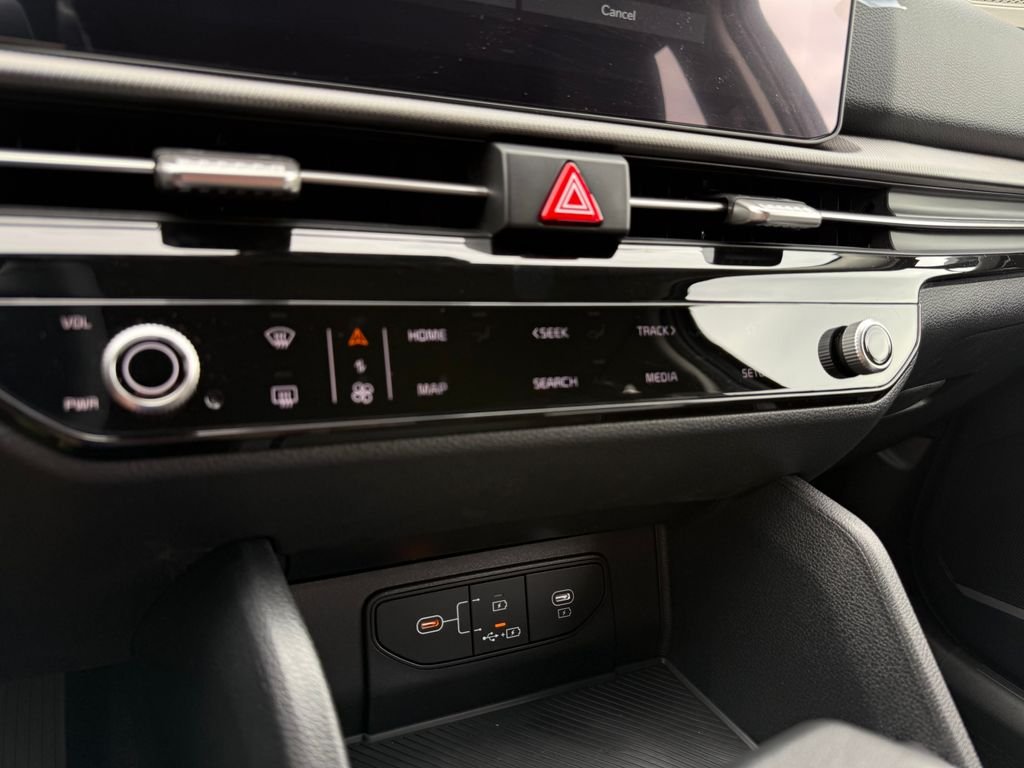 New 2026 Panthera Metal Kia LX image 28