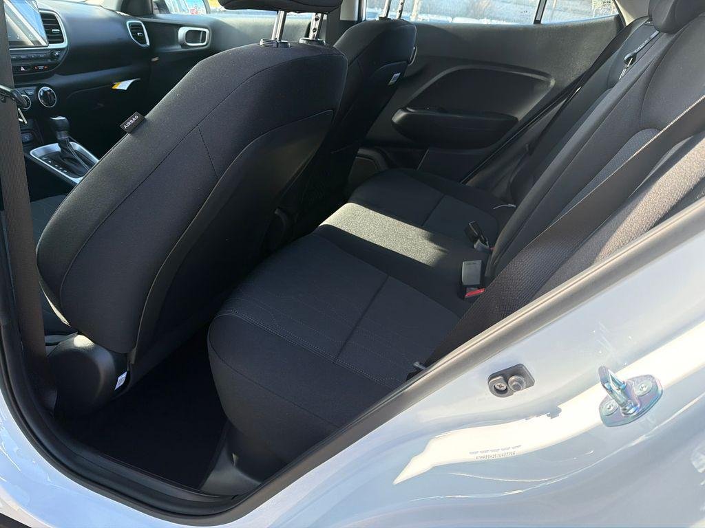 New 2026 White Hyundai SE image 20