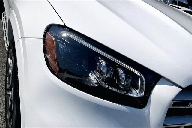 Certified Used 2023 White Mercedes-Benz GLS 450 image 24
