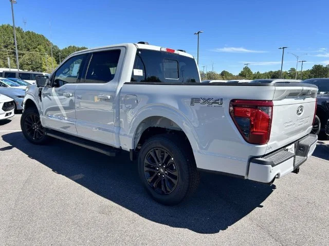 New 2026 White Ford XLT image 17