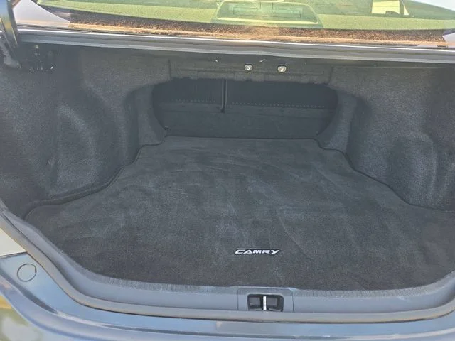 Used 2013 Gray Toyota SE image 13
