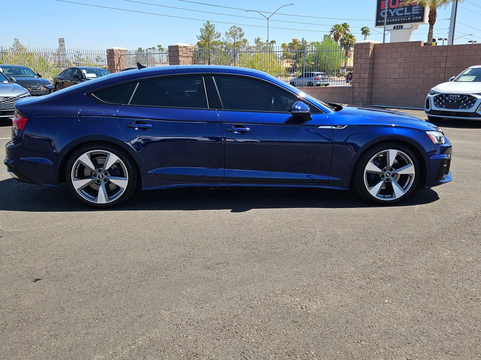 Used 2021 Navarra Blue Metallic Audi S line Premium Plus image 4
