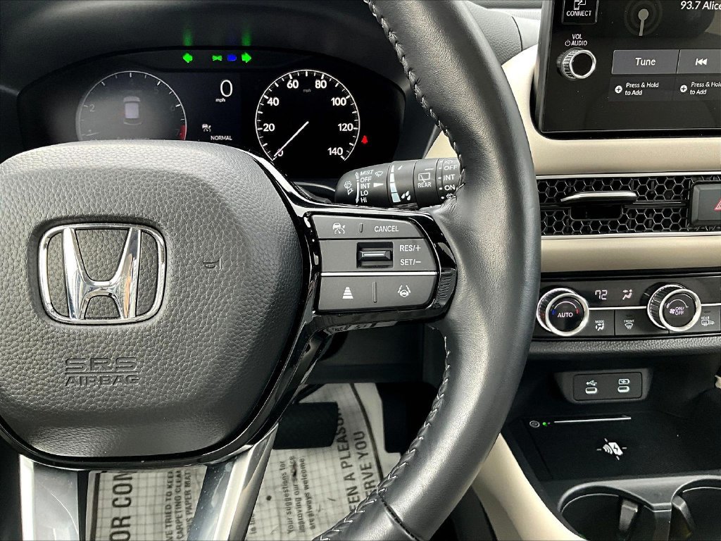 Used 2026 White Honda EX-L image 13
