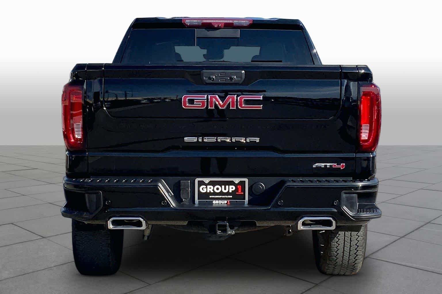 Used 2025 Onyx Black GMC AT4 image 5