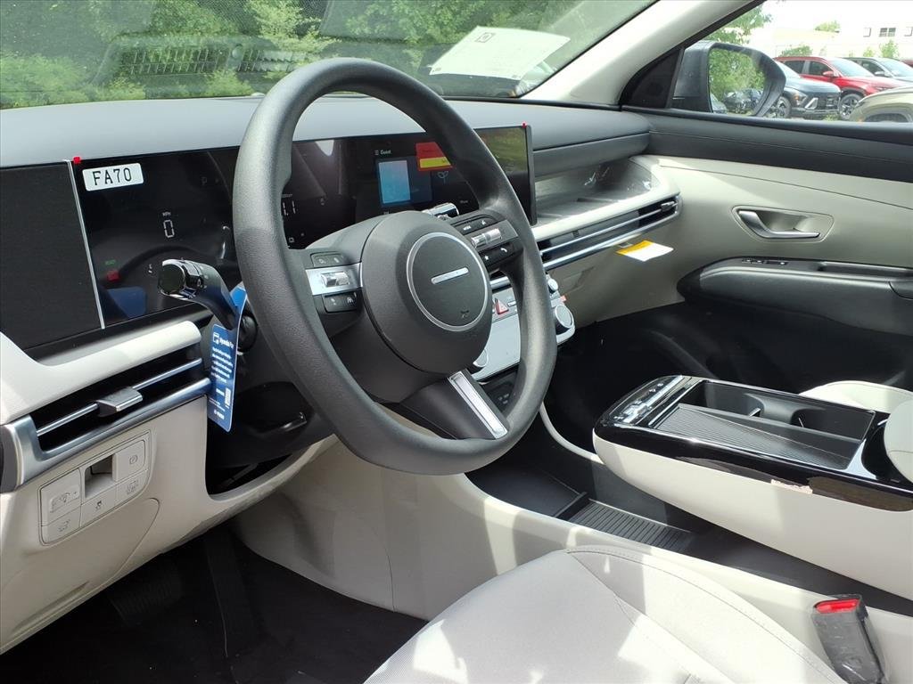 New 2026 Ash Black Hyundai SEL AWD image 11