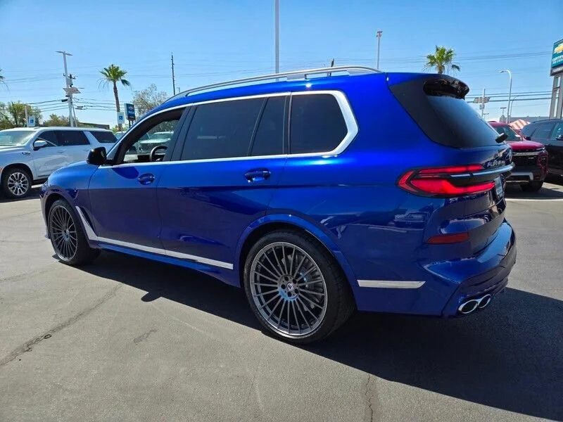 Used 2025 Marina Bay Blue M BMW ALPINA XB7 image 4