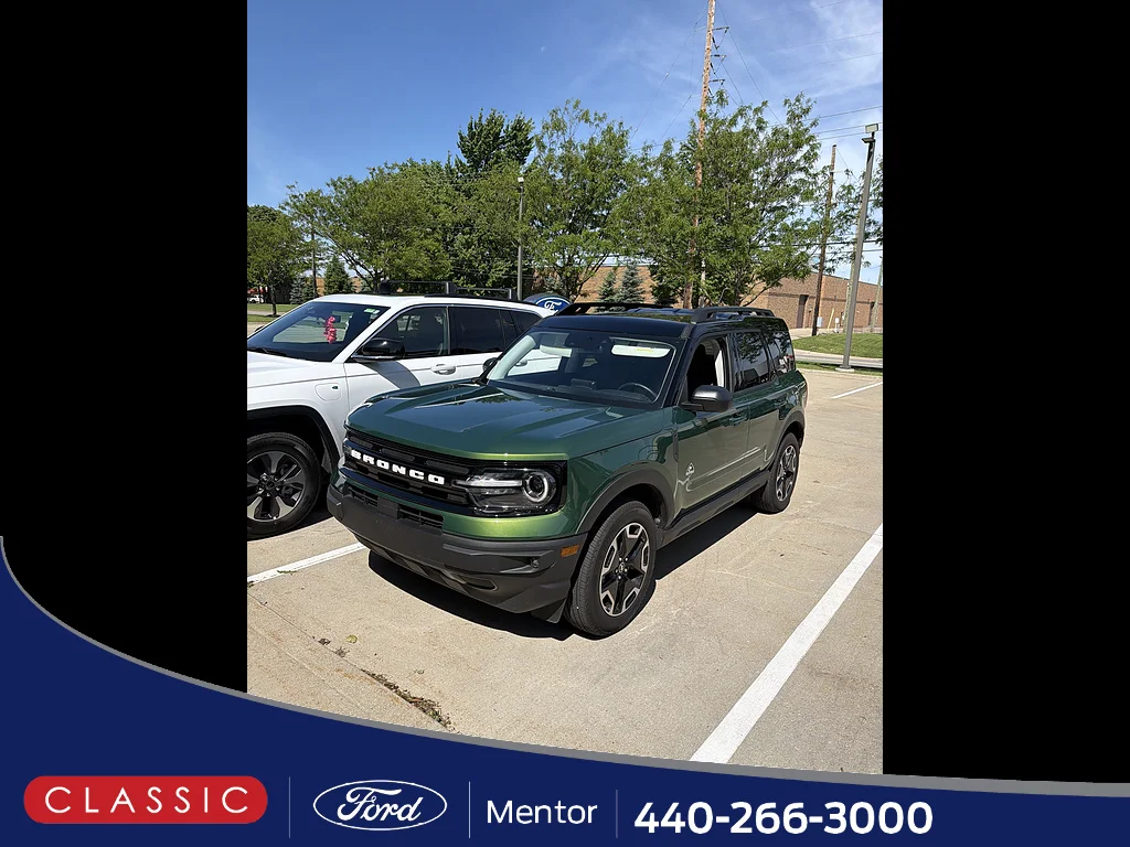 2024 Ford Bronco Sport Outer Banks 4X4's photo