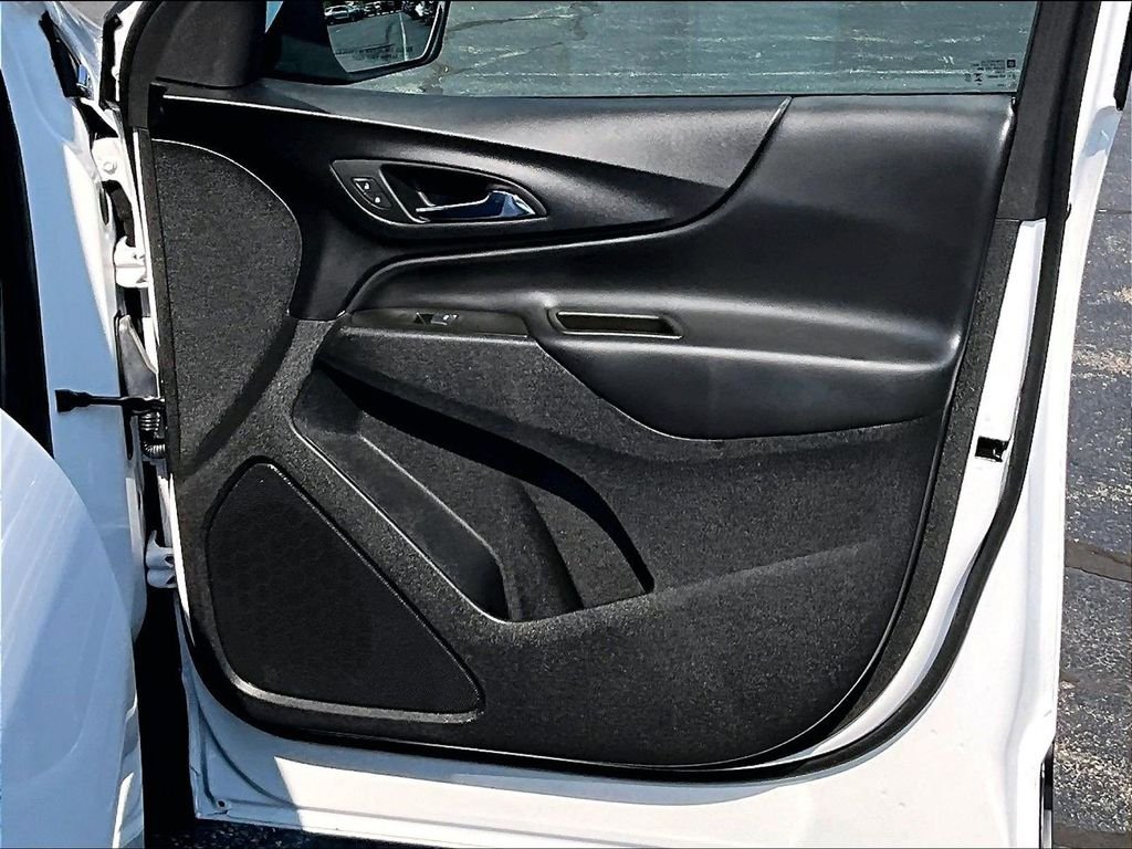 Used 2023 White Chevrolet LT image 12