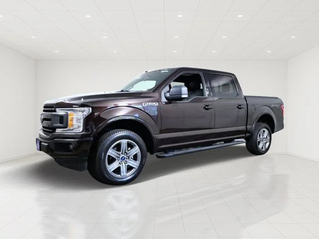 Certified Used 2018 Red Ford XLT image 2