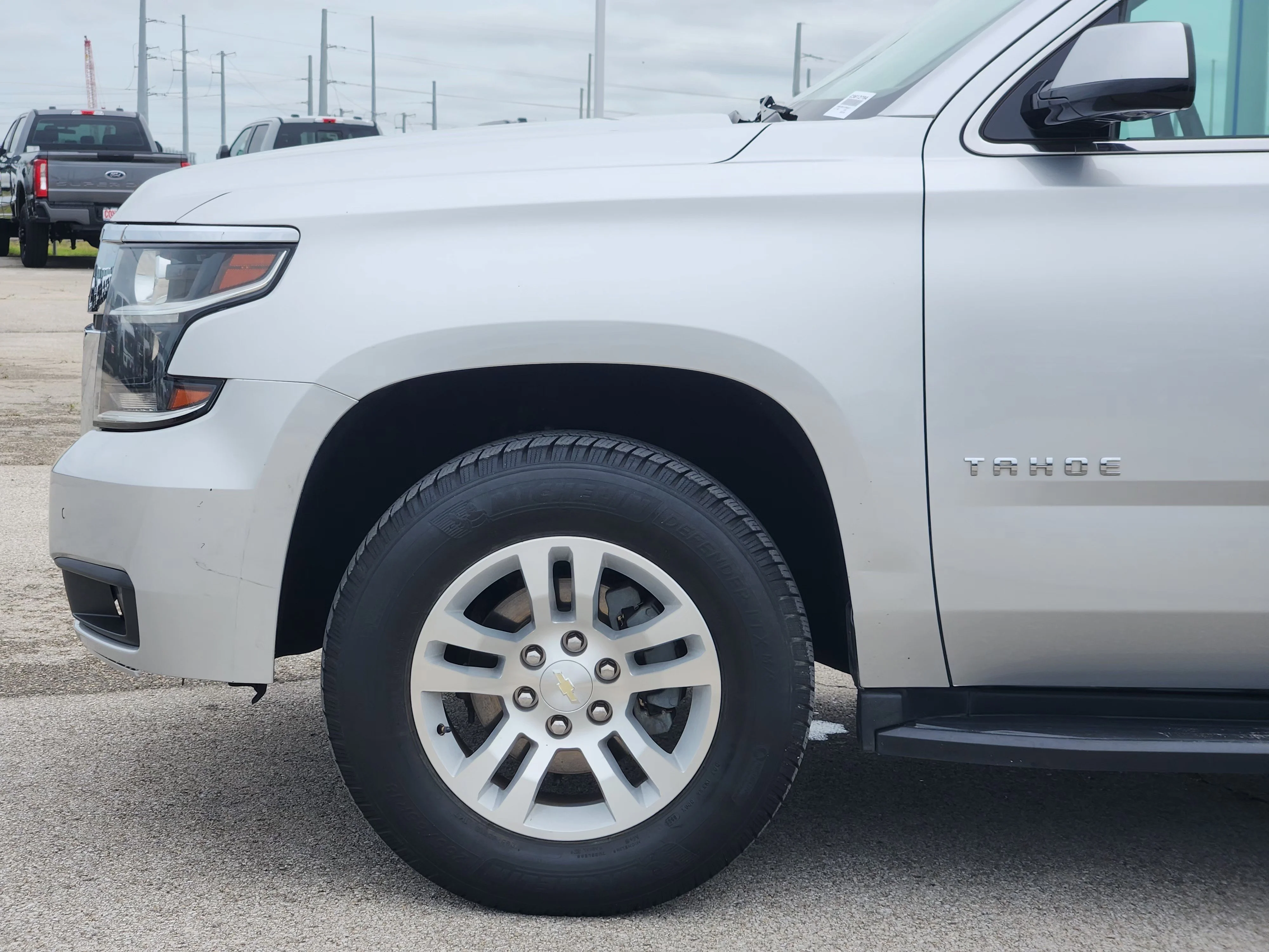 Used 2018 Silver Ice Metallic Chevrolet LT image 9