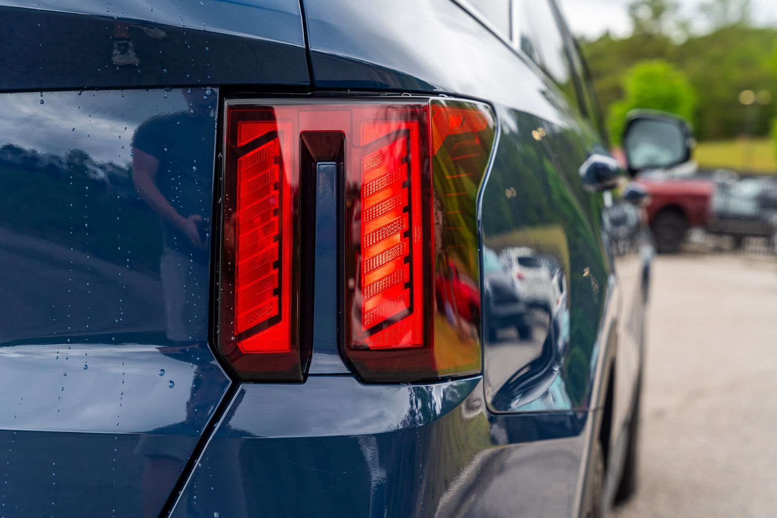 2025 Kia Sorento S - Photo 15