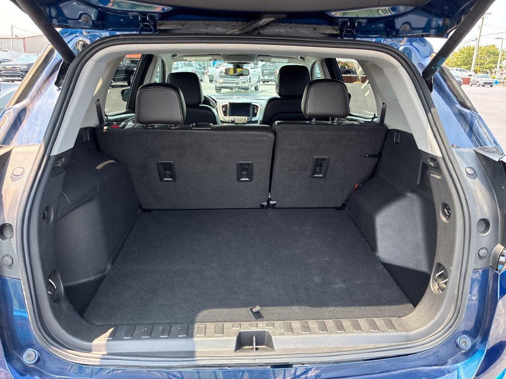 Used 2022 Blue GMC SLT image 18
