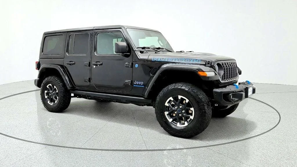 Used 2024 Black Clearcoat Jeep Rubicon X 4x4 image 3