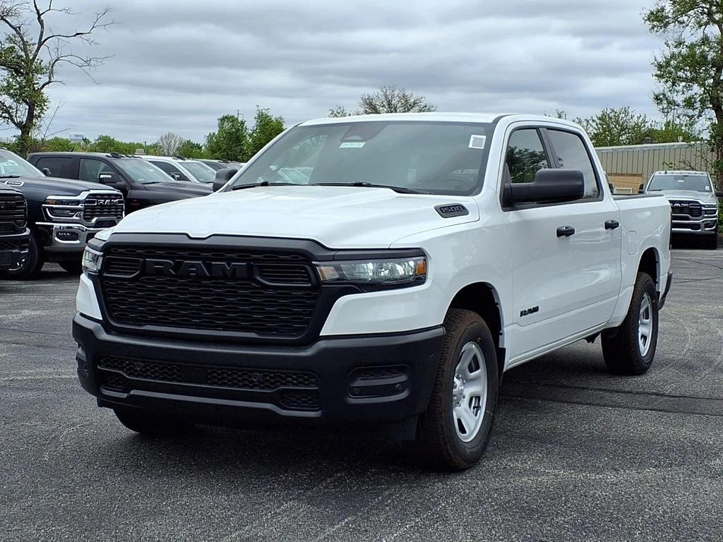 New 2026 Bright White Clear-Coat Exterior Paint RAM Tradesman image 2