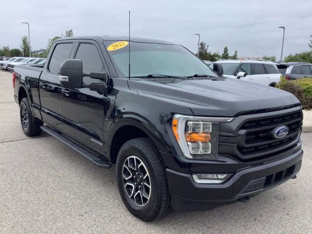 Used 2022 Black Metallic Ford XLT image 3
