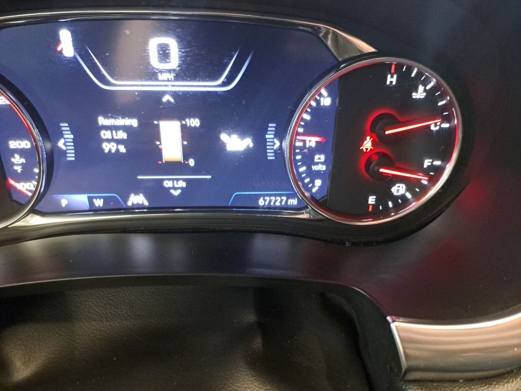 Used 2022 Red Chevrolet Premier image 19