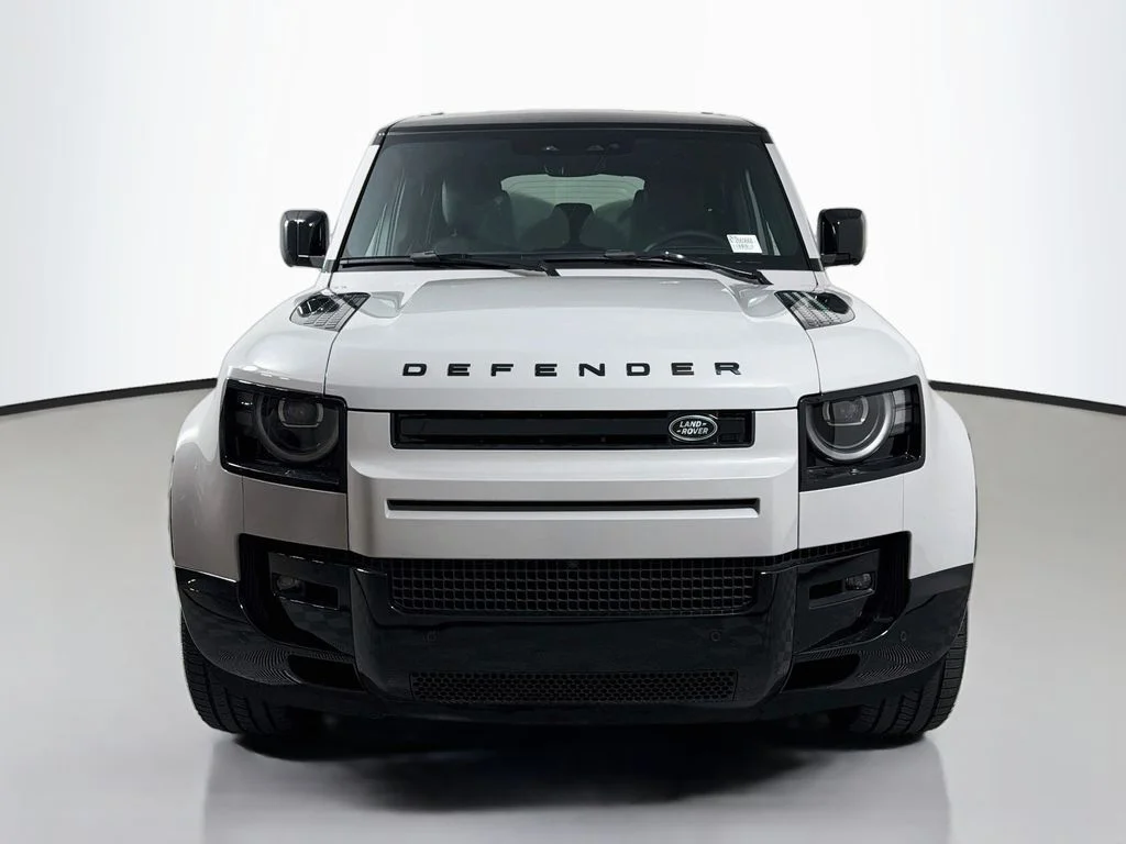 New 2026 Borasco Grey Land Rover X-Dynamic SE image 2
