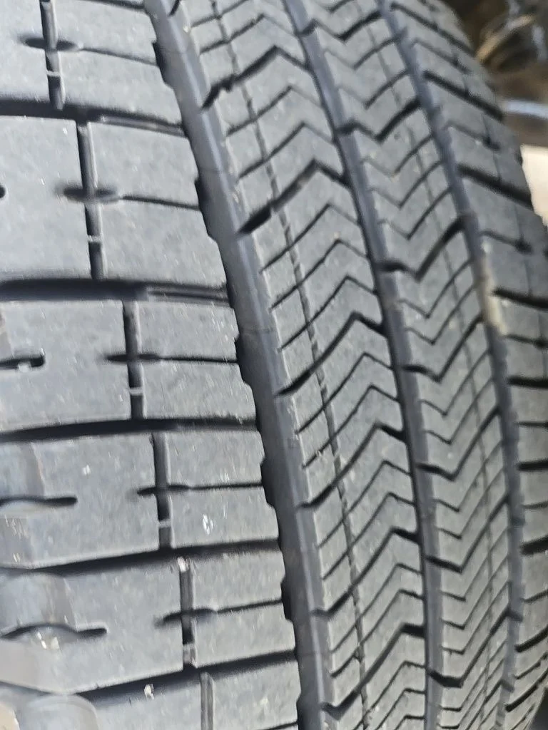 Used 2017 Black Ford XLT image 35