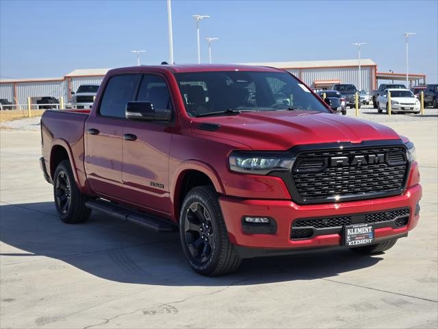New 2026 Molten Red Pearl-Coat Exterior Paint RAM LONE STAR image 3