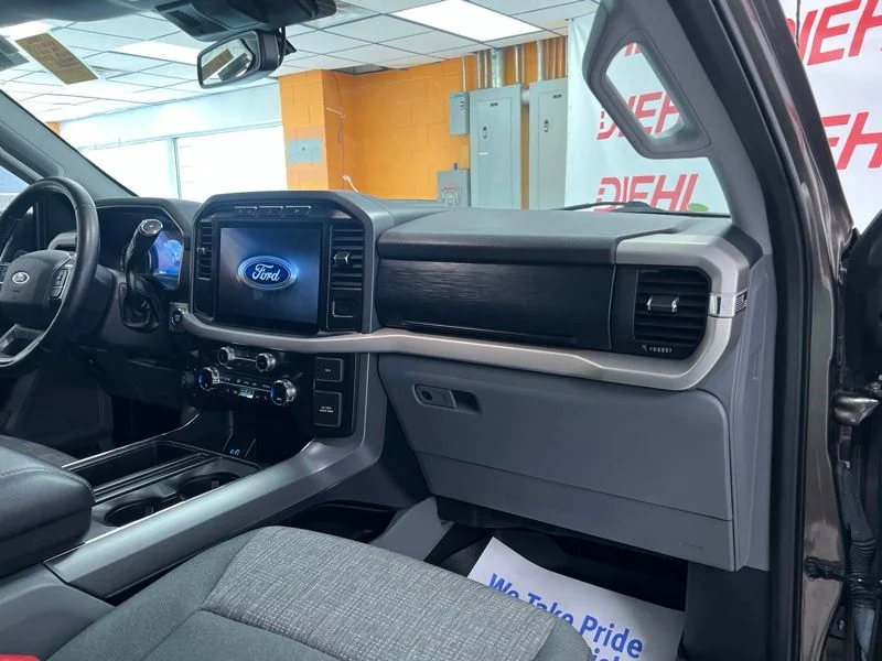Used 2021 Gray Ford XLT image 11