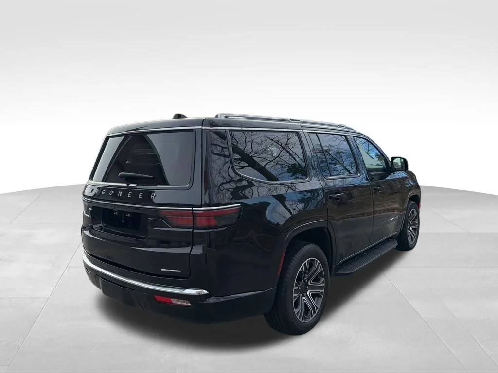 Used 2024 Black Jeep Series II image 5