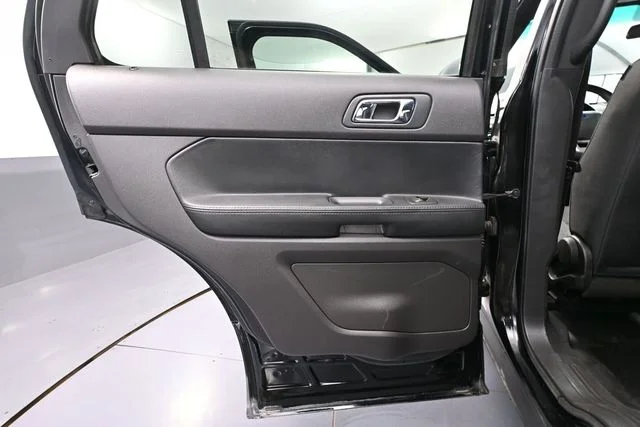 Used 2014 Black Ford Base image 29