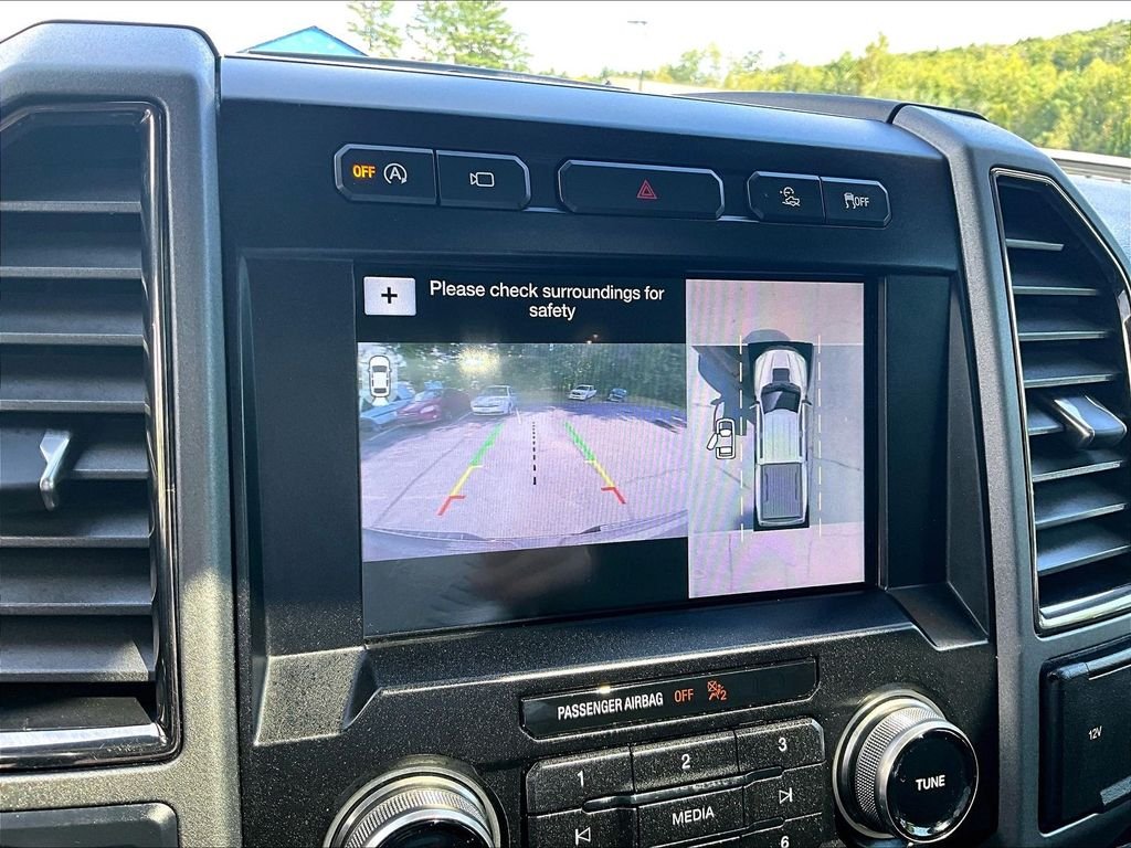 Used 2019 Black Metallic Ford Raptor image 19