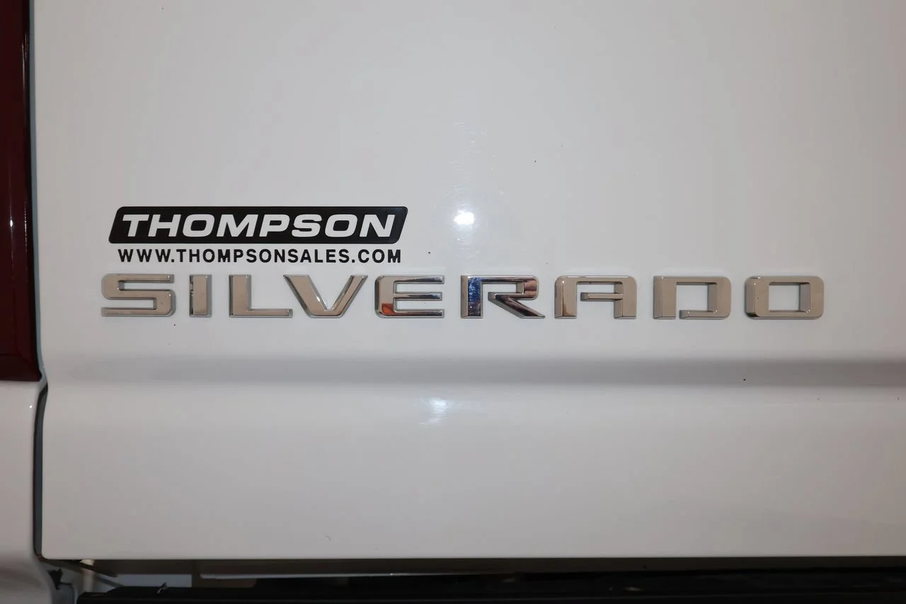 Used 2024 Summit White Chevrolet Custom image 34