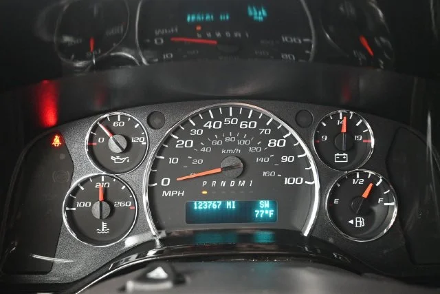 Used 2022 Silver GMC Work Van image 34