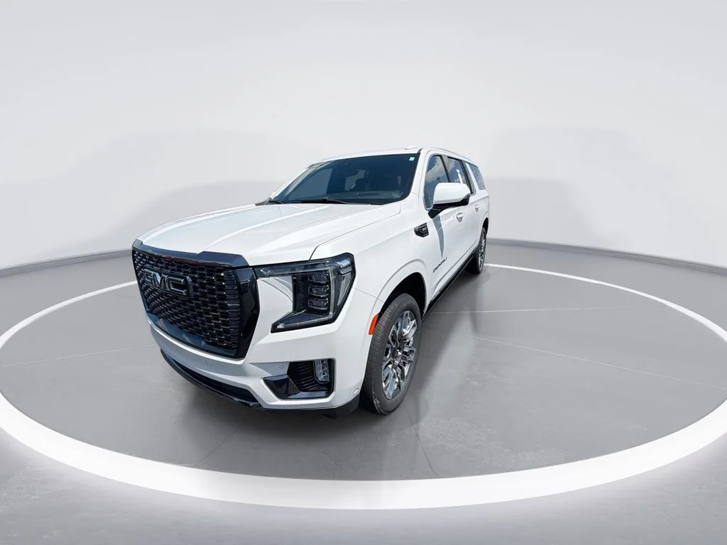 Certified Used 2023 White GMC Denali Ultimate image 4