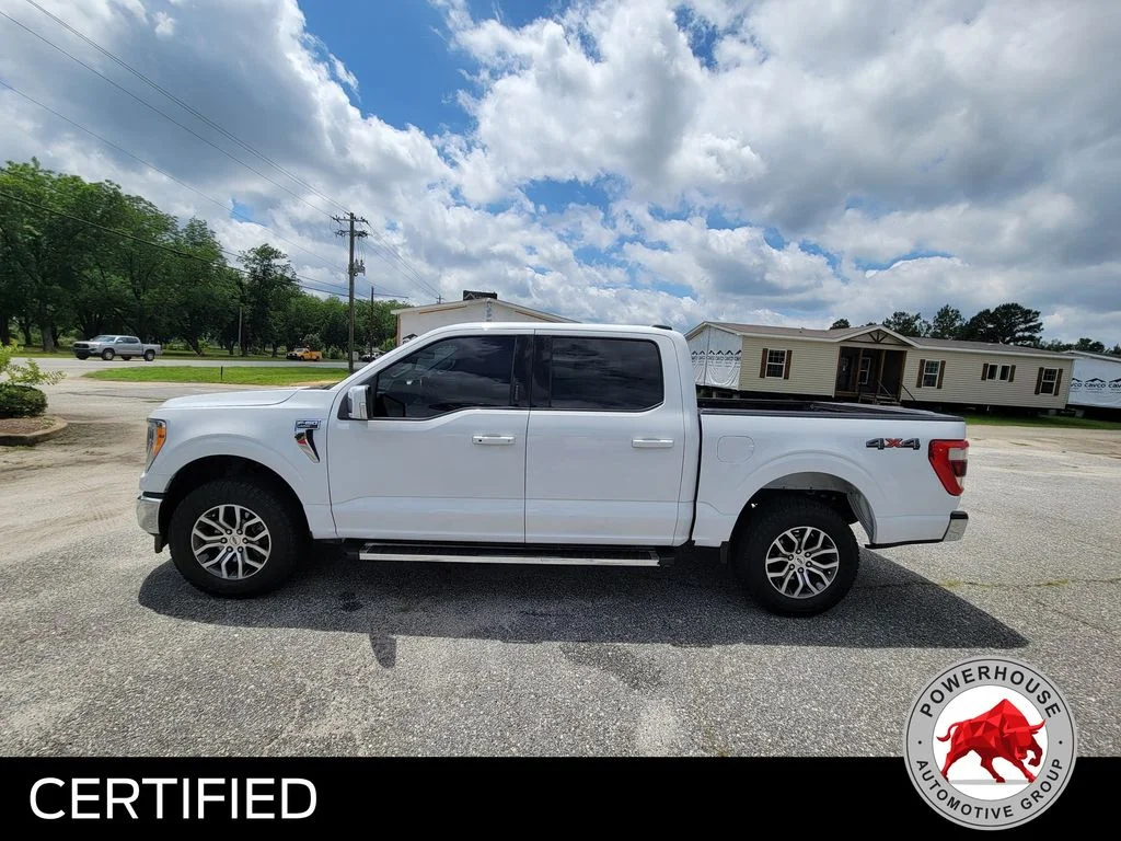 Used 2022 White Ford Lariat image 2