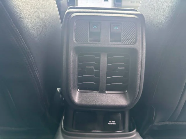 Used 2025 Gray Ford Outer Banks image 15