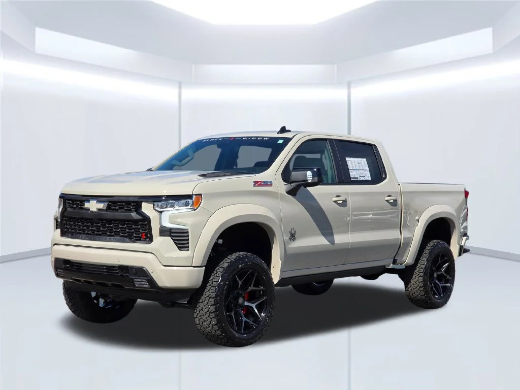 New 2026 White Chevrolet RST image 2