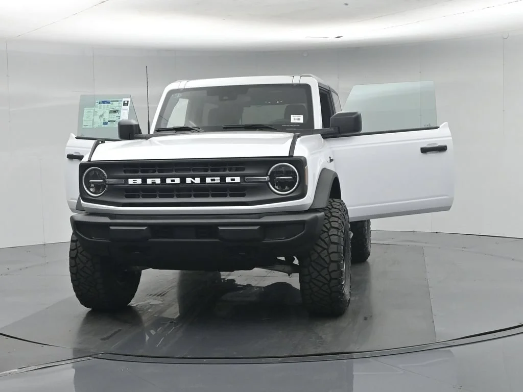 New 2026 Oxford White Ford Base image 29