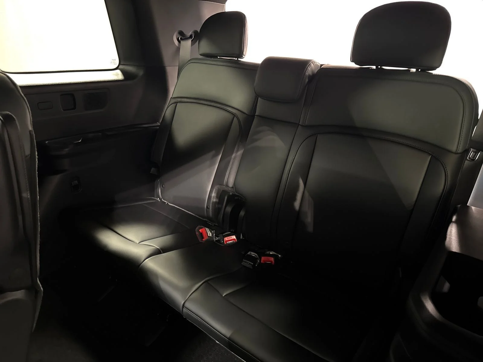 New 2027 Glacial White Pearl Kia X-Line SX image 25